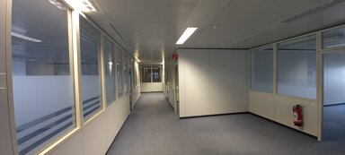 Büro-/Praxisfläche zur Miete 1.114 m² Bürofläche teilbar von 557 m² bis 1.114 m² Bettenhausen Kassel 34123