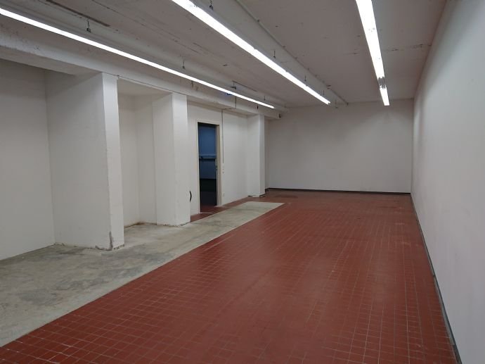 Werkstatt zur Miete 600 m²<br/>Lagerfläche von 400 m² bis 600 m²<br/>Teilbarkeit Ruit Ostfildern 73760