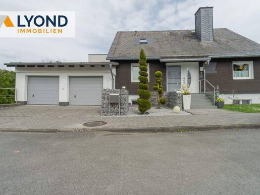 Mehrfamilienhaus zum Kauf 419.000 € 9 Zimmer 276 m² 716 m² Grundstück Usseln Willingen (Upland) 34508