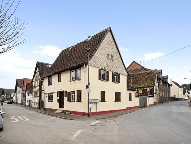 Einfamilienhaus zum Kauf 209.000 € 4 Zimmer 170 m² 200 m² Grundstück Stammheim Florstadt 61197