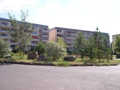 Wohnung zur Miete 363 € 3 Zimmer 62,6 m² 4. Geschoss frei ab sofort Dr.-Schwentner-Str. 91 Neustrelitz Neustrelitz 17235