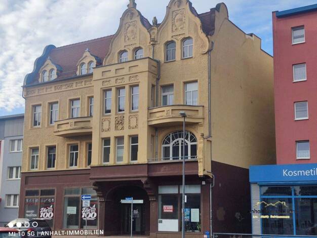 Wohnung zur Miete 624 € 3 Zimmer 95,9 m² 2. Geschoss frei ab 01.02.2026 Burgstraße 42 Bitterfeld 06749