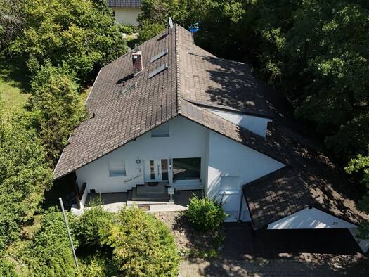 Einfamilienhaus zum Kauf 1.350.000 € 9 Zimmer 332 m² 806 m² Grundstück frei ab sofort Rückersdorf Rückersdorf 90607