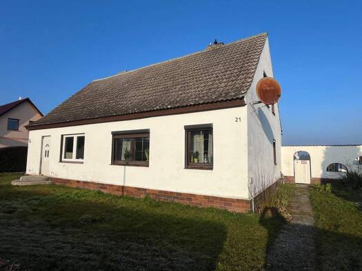 Einfamilienhaus zum Kauf 198.000 € 7 Zimmer 224 m² 4.029 m² Grundstück frei ab 01.03.2026 Bruchhagen Angermünde 16278