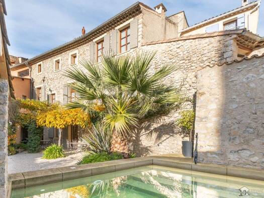 Einfamilienhaus zum Kauf 990.000 € 380 m² BUIS LES BARONNIES 26170