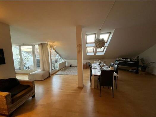 Penthouse zur Miete 1.400 € 3,5 Zimmer 106 m² Geschoss 6/7 frei ab sofort Kaiserstraße 15 Altstadt Mainz 55116