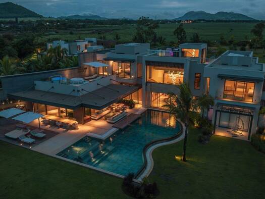 Villa zum Kauf - Erstbezug 11.800.000 € 6 Zimmer 850 m² 2.069 m² Grundstück Beau Champ 3548