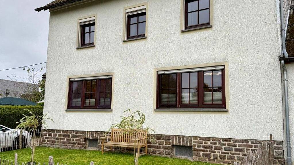 Haus zum Kauf 349.000 € 5 Zimmer 156 m² 418 m² Grundstück Arzfeld 54687