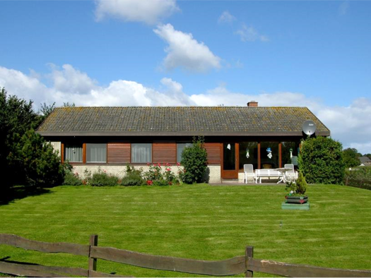 Einfamilienhaus zum Kauf 349.000 € 3 Zimmer 103 m² 1.963 m² Grundstück Pellworm 25849