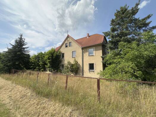 Mehrfamilienhaus zum Kauf als Kapitalanlage geeignet 399.000 € 24 Zimmer 590 m² 3.050 m² Grundstück Annahütte Schipkau 01994