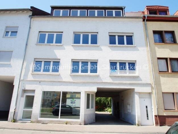 Mehrfamilienhaus zum Kauf 535.000 € 15 Zimmer 325 m² 227 m² Grundstück frei ab sofort Innenstadt Neunkirchen 66538