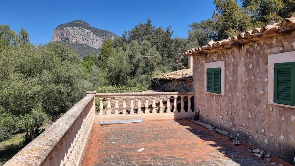 Haus zum Kauf 2.800.000 € 6 Zimmer 267 m² 58.566 m² Grundstück Alaro 07340 