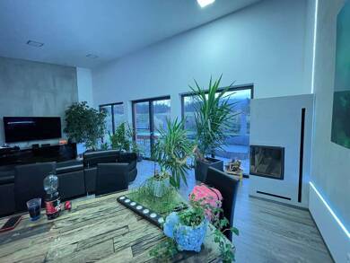 Bungalow zum Kauf 623.000 € 3 Zimmer 150 m² 740 m² Grundstück Lonnerstadt Lonnerstadt 91475