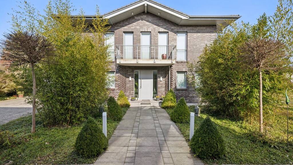 Einfamilienhaus zum Kauf 1.695.000 € 5 Zimmer 224 m² 2.499 m² Grundstück Niendorf Hamburg 22453