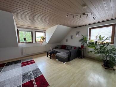 Wohnung zur Miete 1.000 € 5 Zimmer 100 m² Dachgeschoss, 2. Geschoss Zillenberg Ried-Zillenberg 86510