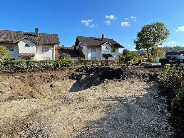 Reihenendhaus zum Kauf - Erstbezug provisionsfrei 1.026.000 € 6 Zimmer 140 m² 288 m² Grundstück frei ab 01.10.2027 Geltinger Straße 3 Wolfratshausen Wolfratshausen 82515