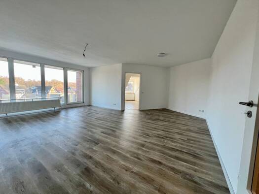 Wohnung zur Miete 830 € 2 Zimmer 80 m² Geschoss 2/3 frei ab sofort Fredenbeck 21717