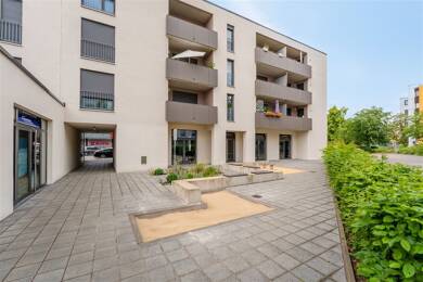 Wohnung zur Miete 1.162 € 2 Zimmer 82,4 m² 3. Geschoss Ostendstrasse 186 Mögeldorf Nürnberg 90482