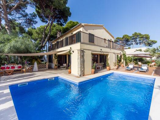 Villa zur Miete 3.900 € 5 Zimmer 300 m² 800 m² Grundstück Palma 07610