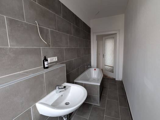 Wohnung zur Miete 590 € 2 Zimmer 69 m² Geschoss 4/5 frei ab sofort Dimpfelstraße 48 Schönefeld-Abtnaundorf Leipzig 04347