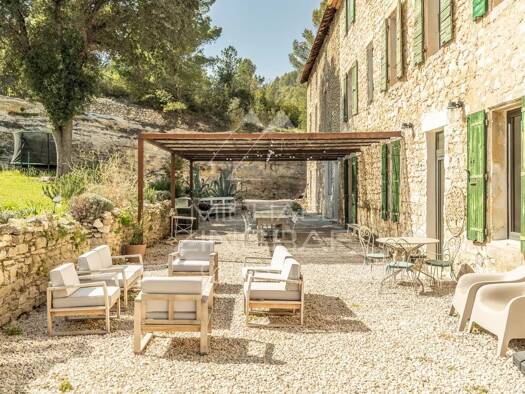 Einfamilienhaus zum Kauf 1.790.000 € 11 Zimmer 340 m² Nevons-route d'Apt L'Isle-sur-la-Sorgue 84800