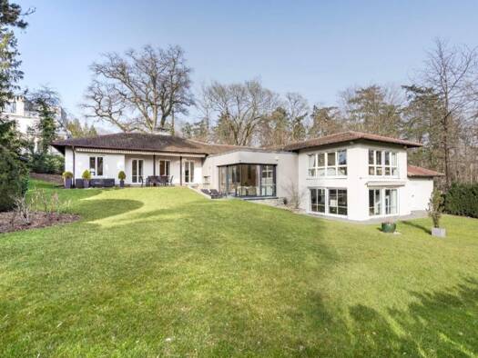 Haus zur Miete 6.900 € 7 Zimmer 310 m² 1.500 m² Grundstück Kronberg Kronberg 61476