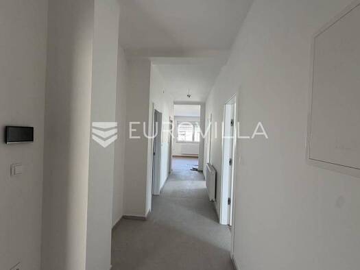 Wohnung zum Kauf 165.000 € 2 Zimmer 73 m² Dakovo Đakovo