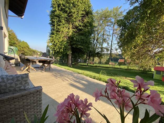 Einfamilienhaus zum Kauf provisionsfrei 849.000 € 5 Zimmer 144 m² 4.367 m² Grundstück frei ab 31.07.2025 Tinning Trostberg 83308