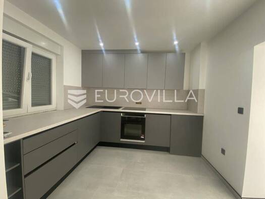 Einfamilienhaus zum Kauf 250.000 € 3 Zimmer 210 m² Naselje Matije Ivanića Slavonski Brod 35000
