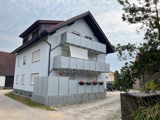 Wohnung zur Miete 675 € 3 Zimmer 83 m² 1. Geschoss frei ab 01.04.2026 Further Strasse 7 Leerstetten Schwanstetten 90596