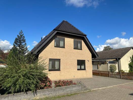 Einfamilienhaus zum Kauf provisionsfrei 349.000 € 6 Zimmer 135 m² 492 m² Grundstück frei ab sofort Lübbecke Lübbecke 32312