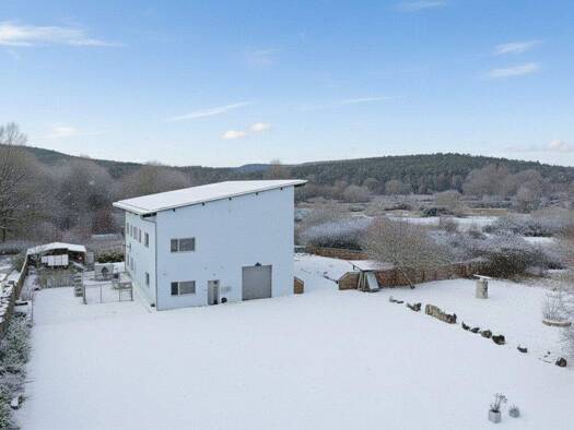 Haus zum Kauf 1.050.000 € 5 Zimmer 160 m² 2.554 m² Grundstück Eggolsheim 91330