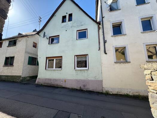 Reihenmittelhaus zum Kauf 99.000 € 7 Zimmer 139 m² 229 m² Grundstück Gondorf Kobern-Gondorf 56330