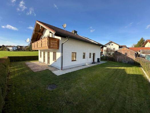 Einfamilienhaus zum Kauf 649.000 € 6,5 Zimmer 153 m² 535 m² Grundstück Forsting Pfaffing 83539