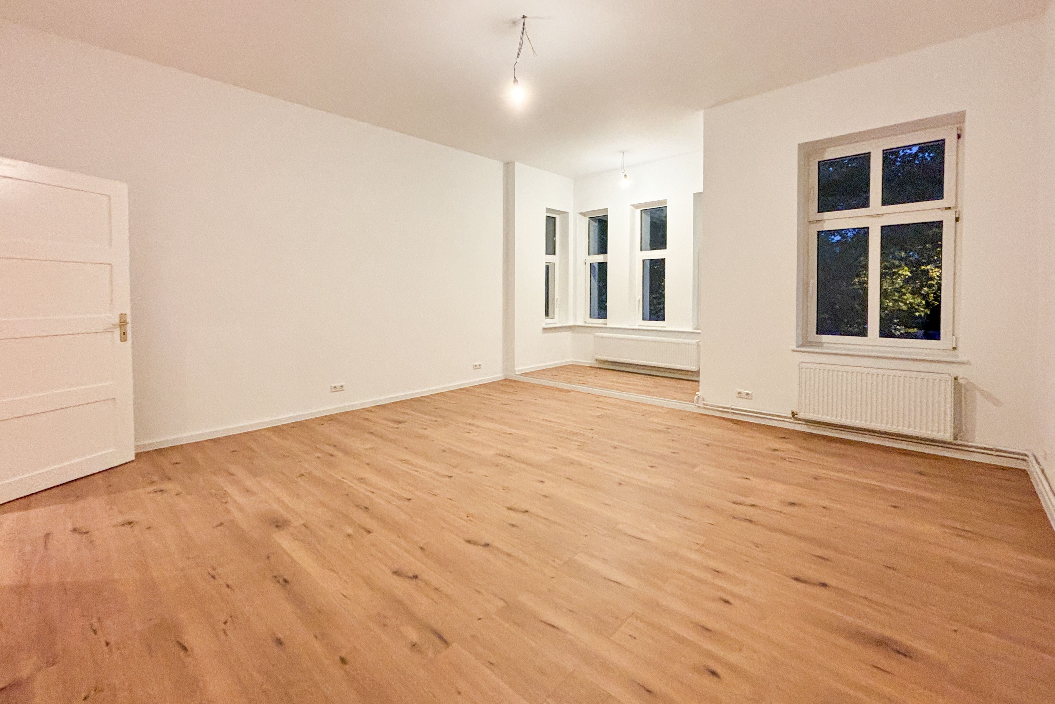 Wohnung zur Miete 1.150 € 2 Zimmer 80 m²<br/>Wohnfläche 1.<br/>Geschoss ab sofort<br/>Verfügbarkeit Oranienburg Oranienburg 16515