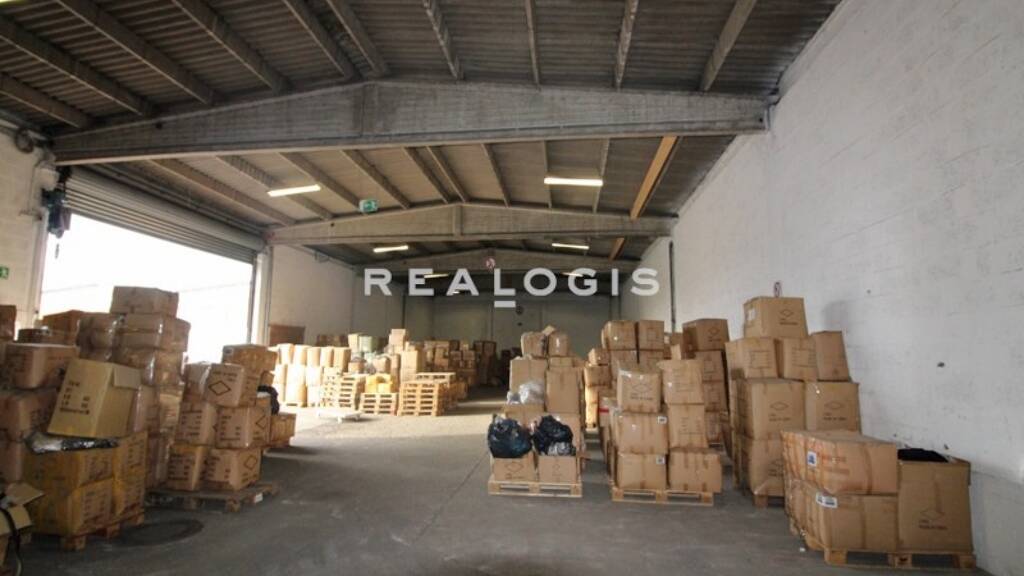 Halle/Industriefläche zur Miete 5,50 € 1.600 m² Lagerfläche teilbar ab 500 m² Hafen Düsseldorf 40221