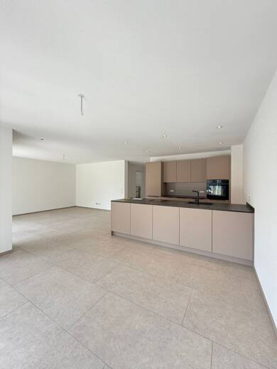 Wohnung zur Miete - Erstbezug 1.744 € 3,5 Zimmer 111,8 m² EG frei ab sofort Staufenstraße 14 Hilzingen Hilzingen 78247