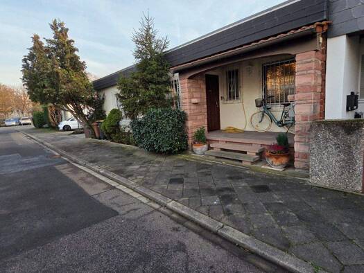 Mehrfamilienhaus zum Kauf 8 Zimmer 259 m² 279 m² Grundstück Pfingstweide Ludwigshafen am Rhein 67069