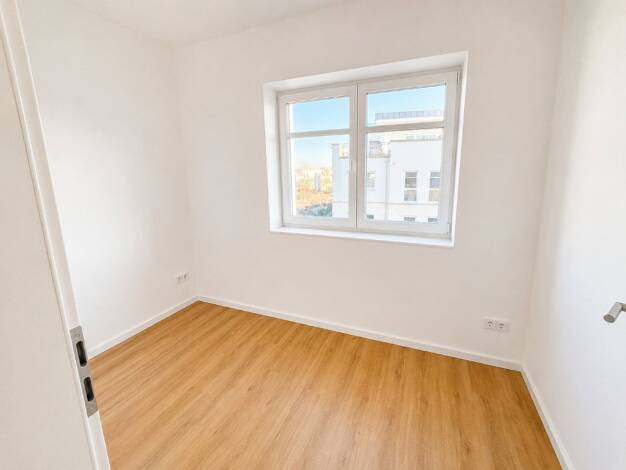 WG-Zimmer zur Miete auf Zeit 550 € 12 m² 2. Geschoss Carl-Adam-Petri-Straße Nauener Vorstadt Potsdam 14469