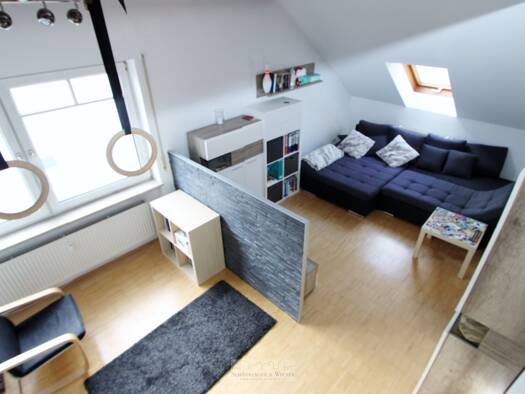 Wohnung zur Miete 550 € 2 Zimmer 47 m² 2. Geschoss frei ab 01.05.2026 Donaustauf 93093
