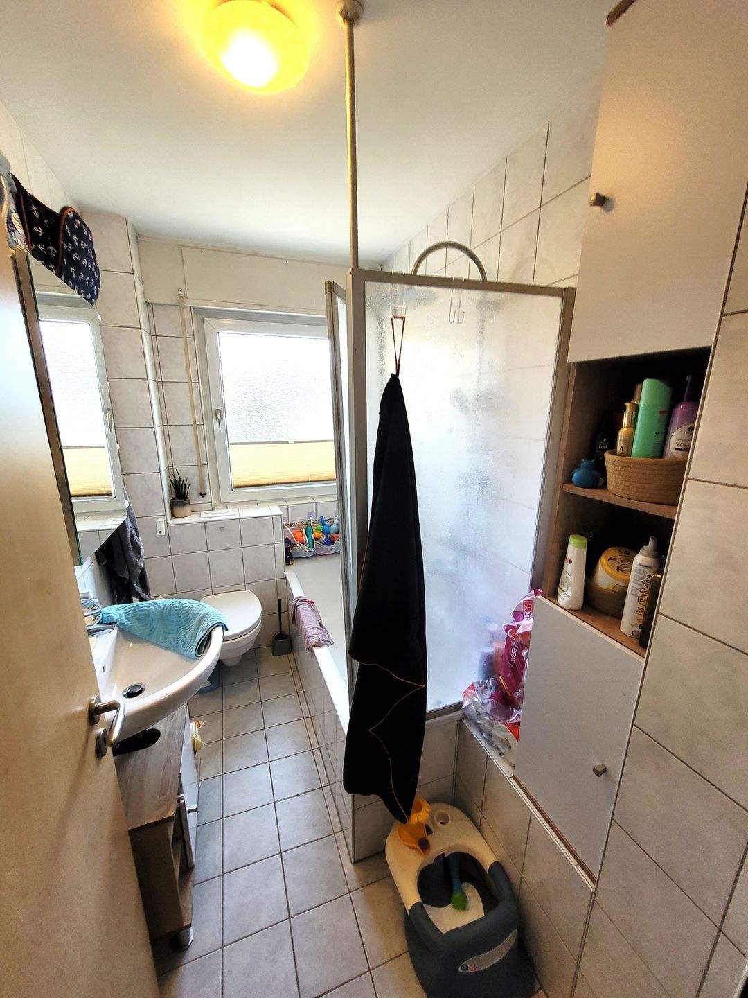 Immobilie in Rüsselsheim am Main - Vermietete Doppelhaushälfte mit großem Garten als solides Investment - Bild 2