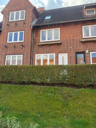 Haus zum Kauf 265.000 € 4,5 Zimmer 80 m² 112 m² Grundstück frei ab sofort Elmschenhagen Bezirk 1 Kiel 24147