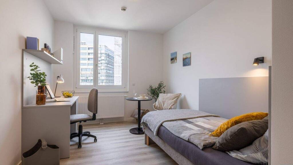 Studio zur Miete 782 € 1 Zimmer Favoritenstraße Wien 1100