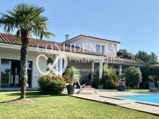 Einfamilienhaus zum Kauf 2.080.000 € 9 Zimmer 310 m² 2.000 m² Grundstück Aix-en-Provence 13100