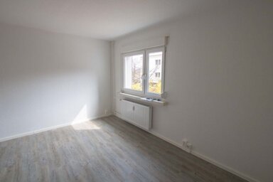 Wohnung zur Miete 248 € 2 Zimmer 41,3 m² 1. Geschoss frei ab sofort Fischerstecherstr. 4 Heide-Nord / Blumenau Halle (Saale) 06120