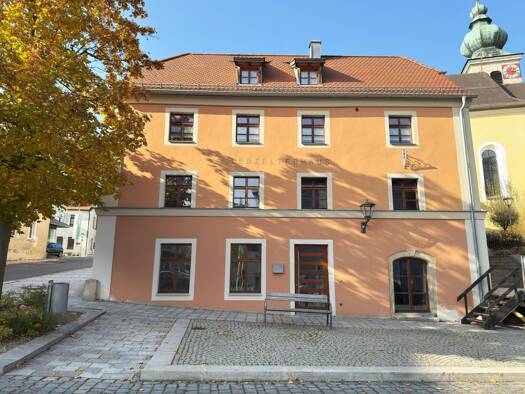Wohnung zur Miete 780 € 2 Zimmer 125 m² 1. Geschoss frei ab sofort Marktplatz 9 Oberviechtach Oberviechtach 92526
