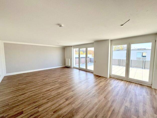 Penthouse zur Miete - Erstbezug 1.900 € 4 Zimmer 139,3 m² 3. Geschoss frei ab 15.04.2026 Innenstadt Kaiserslautern 67663