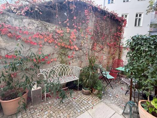 Wohnung zum Kauf 185.500 € 1 Zimmer 30 m² frei ab sofort Dieffenbachstraße 38 Kreuzberg Berlin 10967