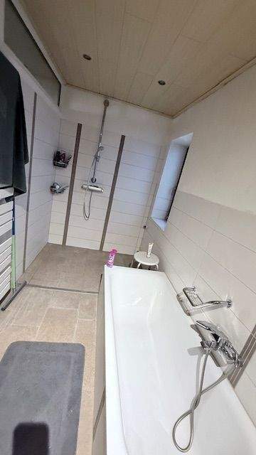 Immobilie in Ippesheim - ## Mehrgenerationenhaus mit viel Platz,für zwei Familien ## - Bild 3