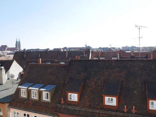 Wohnung zur Miete 590 € 2 Zimmer 47,7 m² frei ab sofort Sebald Nürnberg 90403